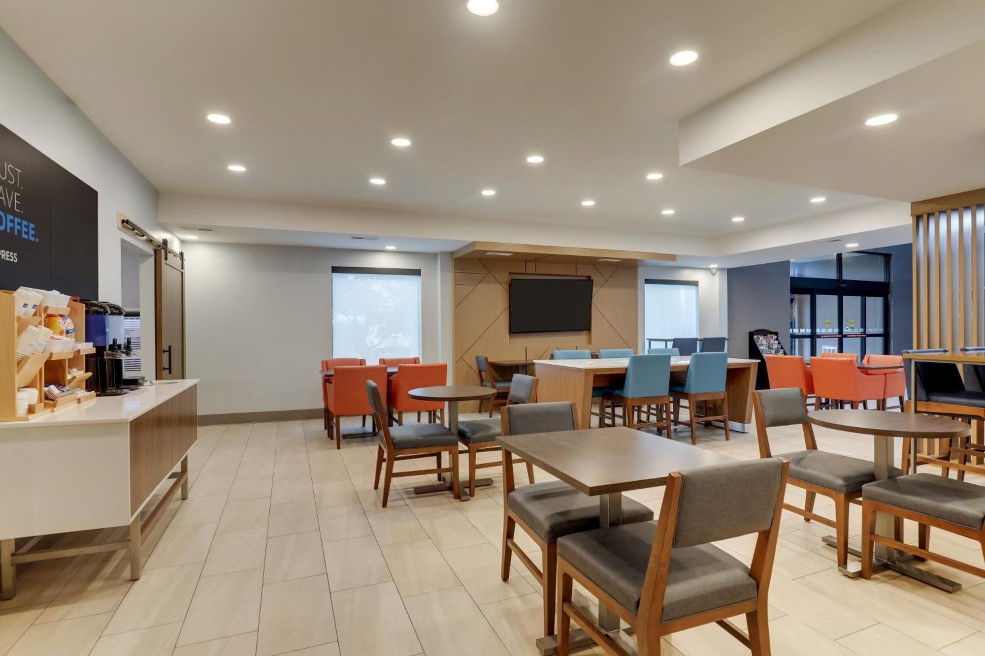 Holiday Inn Express Lexington Southwest Nicholasville By Ihg Екстер'єр фото
