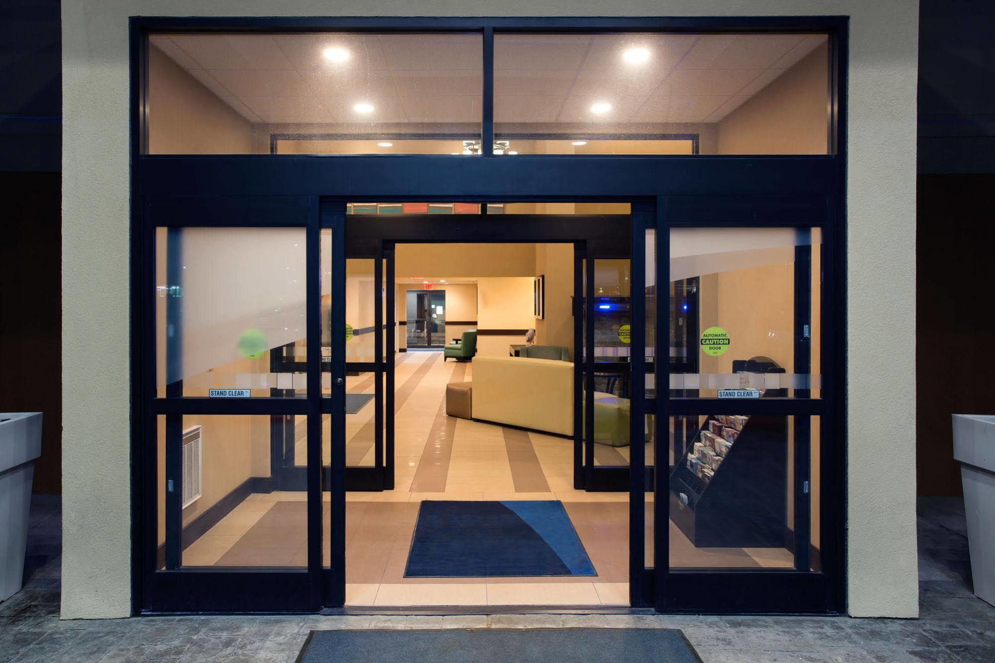Holiday Inn Express Lexington Southwest Nicholasville By Ihg Екстер'єр фото